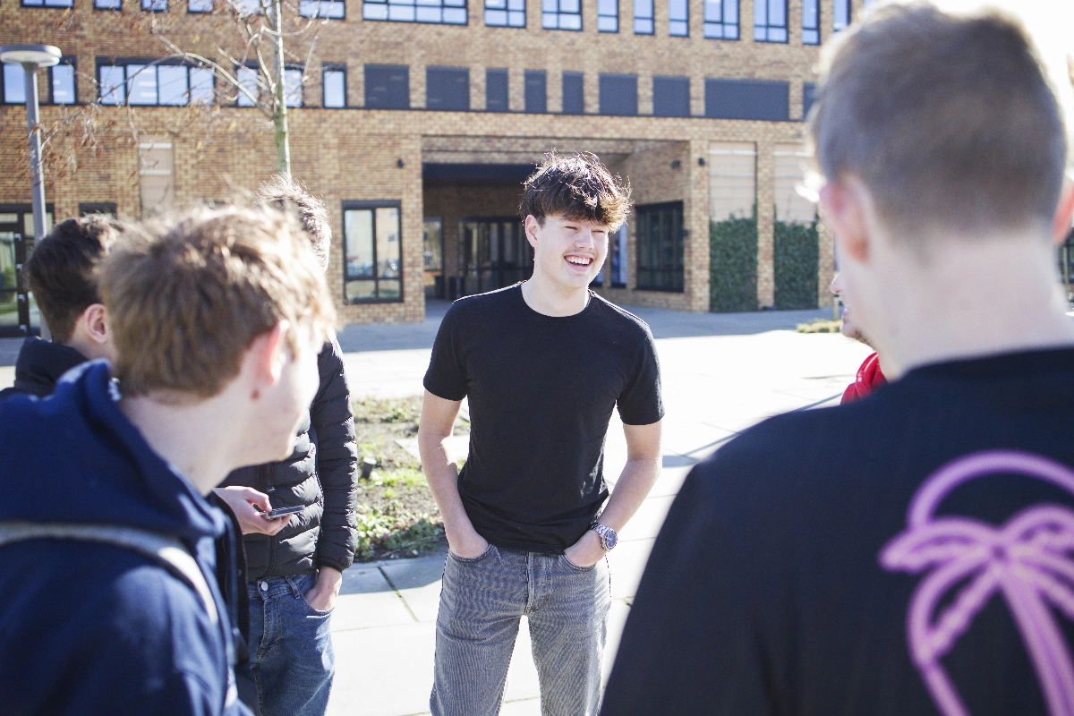 Marketing & communication specialist